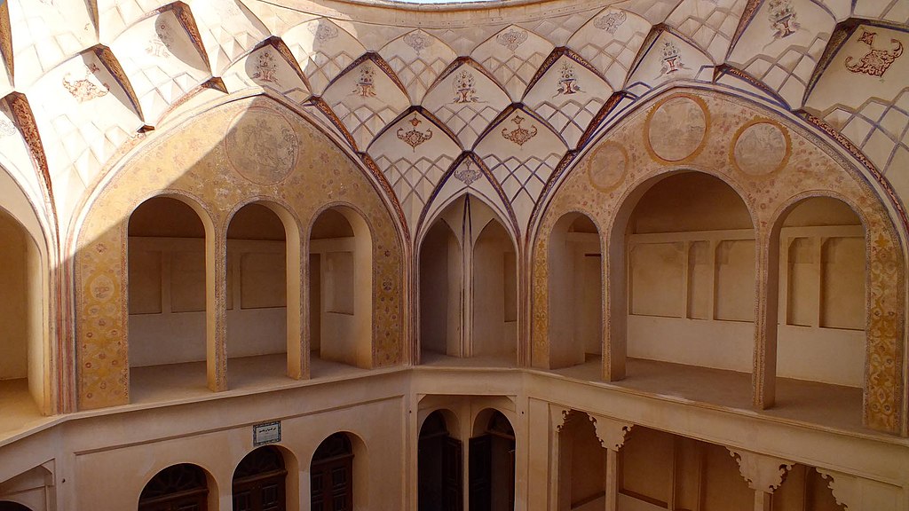 خانه طباطباییها، خانهای خارقالعاده در کاشان