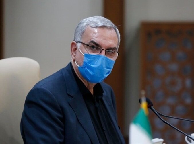 واکنش وزیر بهداشت به افزایش مهاجرت پزشکان و جراحان ایرانی