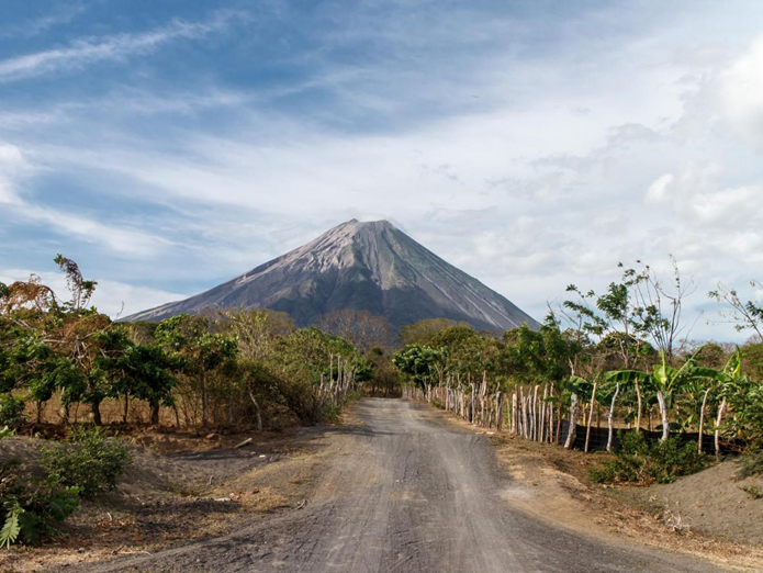 ۵ آتشفشان عجیب جهان برای بازدید + عکس