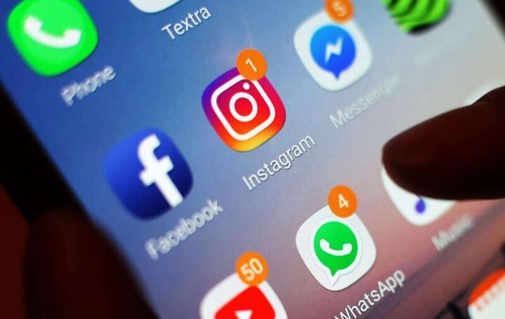 اینستاگرام و واتساپ برای فعالیت در ایران باید خسارت بدهند