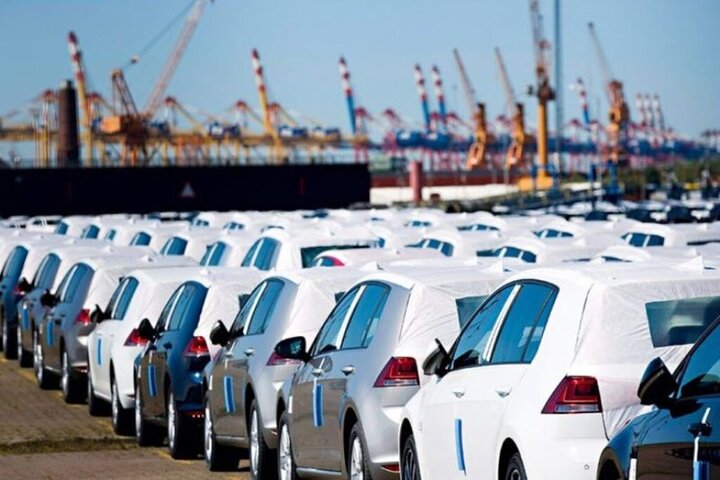 زمان واردات ٢٠٠ هزار دستگاه خودرو خارجی به کشور مشخص شد + جزییات