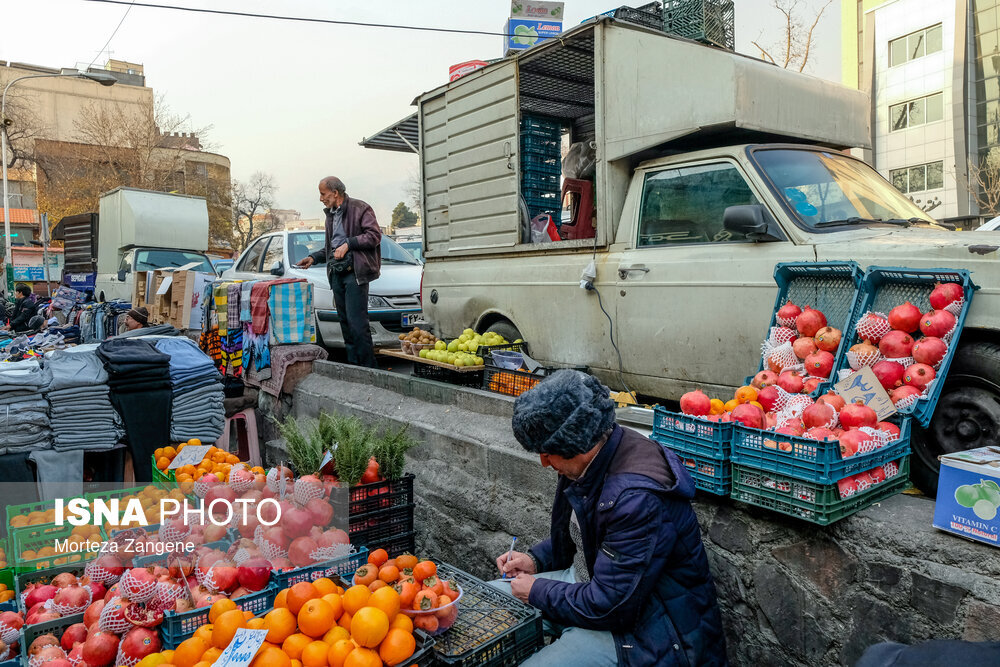 تصاویری از بازار تهران در آستانه بلندترین شب سال 