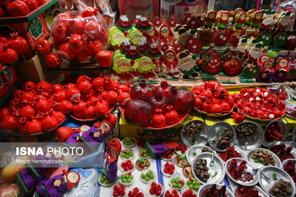 تصاویری از بازار تهران در آستانه بلندترین شب سال 