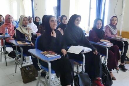 طالبان آموزش دختران در دانشگاه‌ها را ممنوع کرد/ جمعی از اساتید دانشگاه‌های افغانستان استعفا دادند