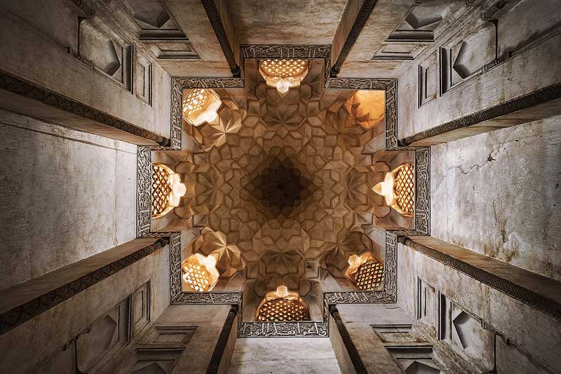 فیروزه کویر و شاهکار معماری؛ چرا باید به دیدن مسجد جامع نطنز برویم؟