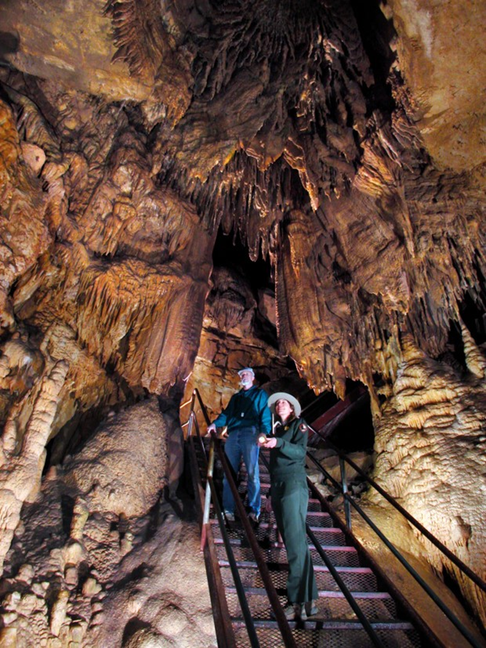 تصاویری از زیباترین غارهای جهان