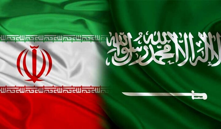 لحظه امضای بیانیه توافق ایران و عربستان + فیلم