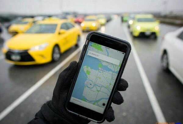 علت منع تردد تاکسی‌های اینترنتی به فرودگاه امام چیست؟