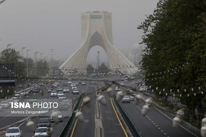 گزارش جدید از میزان آلودگی هوای تهران ۱۴ دی ۱۴۰۱ / این افراد از خانه خارج نشوند!