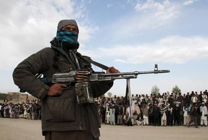 هشدار تهدید آمیز طالبان پاکستان به رهبران حزب حاکم این کشور