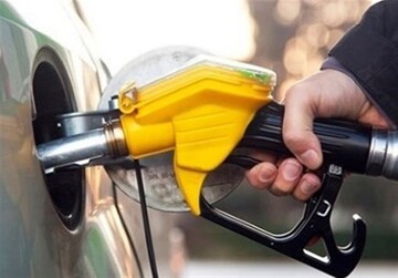 مصرف بنزین در دی ماه رکورد زد / مصرف ۱۱۶ میلیون لیتر بنزین در یک روز
