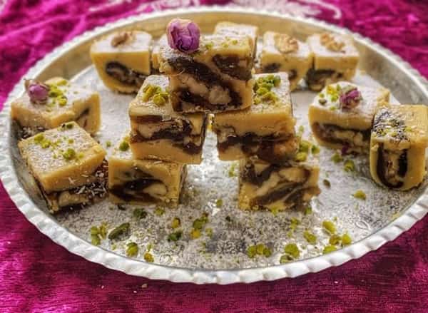 بهترین کوفتهها و دسرهای شیرازی