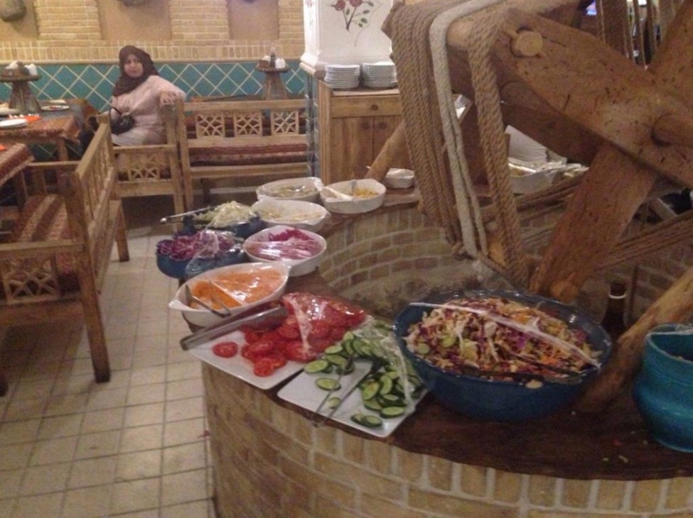 ۵ رستوران با غذای محلی در شیراز