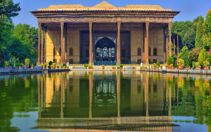 شبستان چهل ستون اصفهان