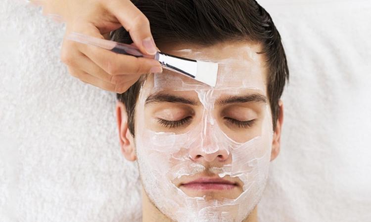 آموزش پاکسازی صورت برای آقایان 