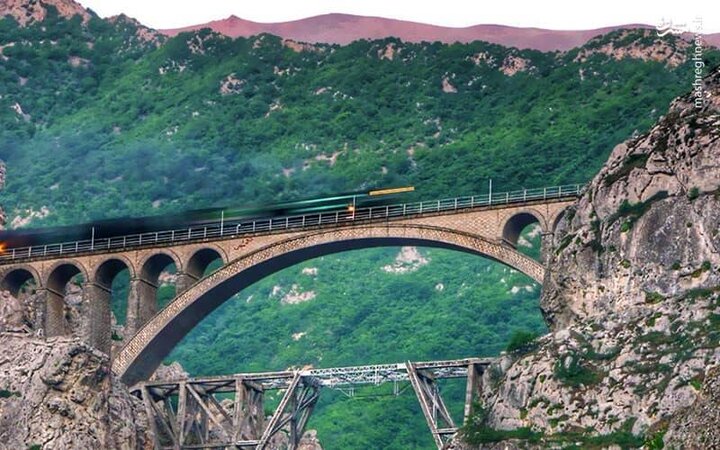 تصاویری زیبا ار پل تاریخی ورسک