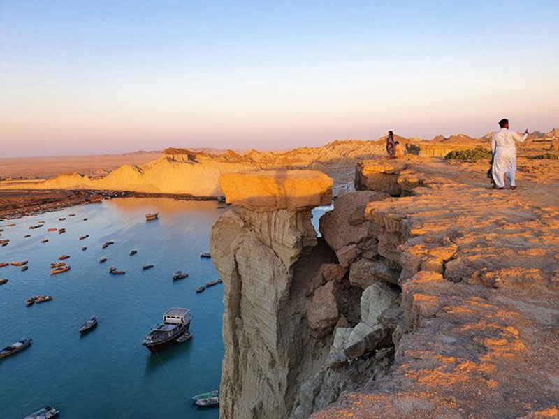 تماشاییترین ساحلهای چابهار