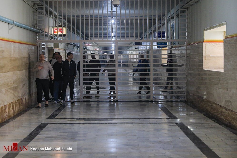 تصاویری از واکنش زندان ‌ها هنگام اعلام خبر عفو گسترده 1
