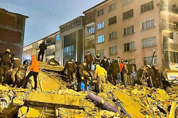 آخرین وضعیت دانشجویان ایرانی مقیم ترکیه پس از وقوع زلزله