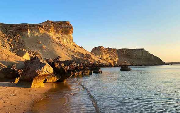 جزیرههای بیهمتا نزدیک بندرعباس را باید دید!