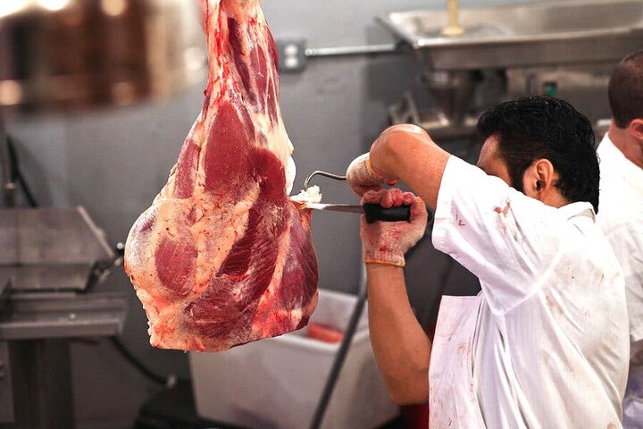  عرضه گوشت قرمز به قیمت ۵۰۰ هزار تومان / علت گرانی عجیب گوشت گوسفند چیست؟