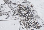 تصاویری باورنکردنی از مدفون شدن شهر کوهرنگ در برف / فیلم