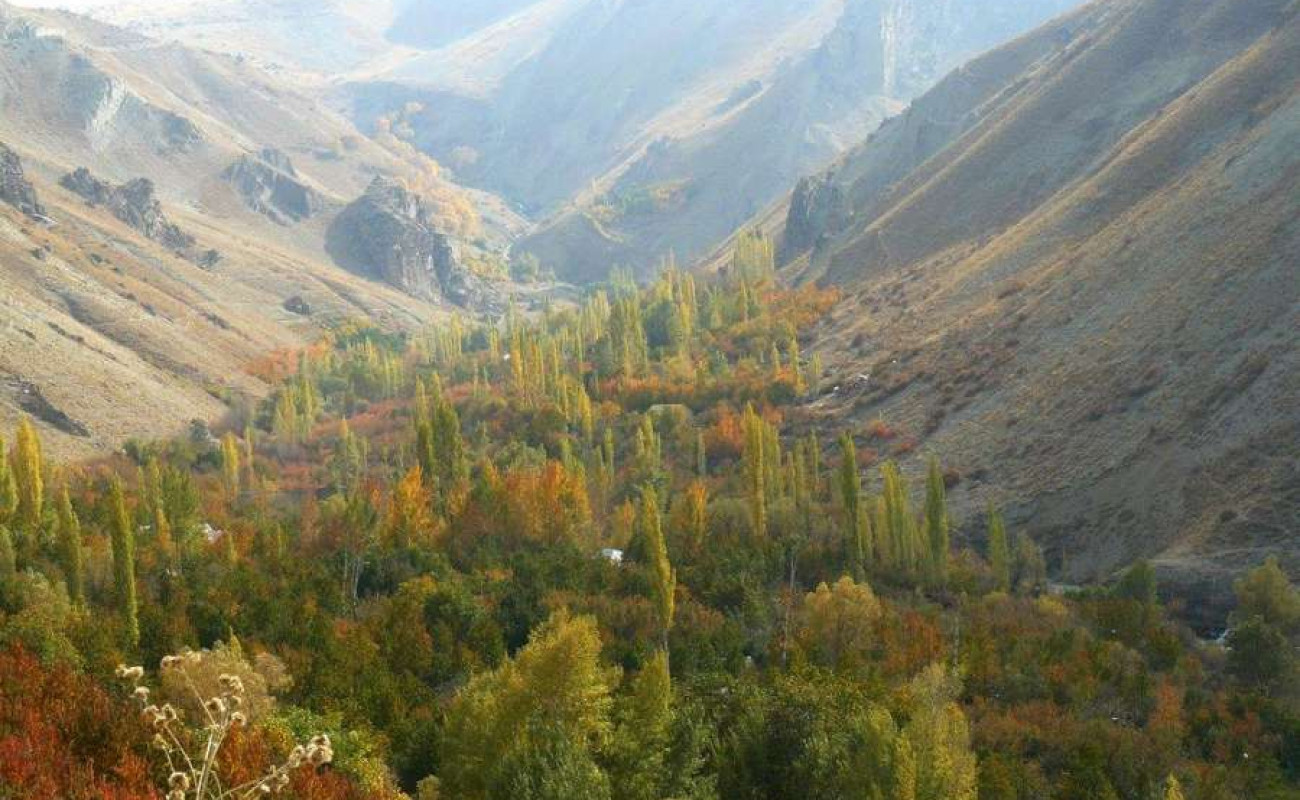سفر یک روزه اطراف تهران در تابستان