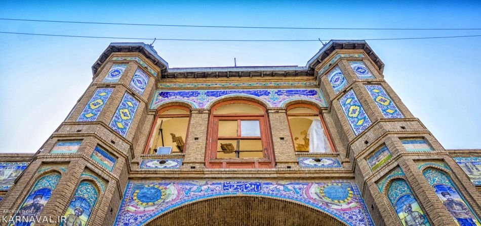 سردر باغ ملی چه ویژگیهای جذابی دارد؟