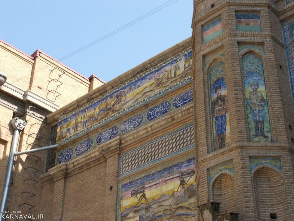 سردر باغ ملی چه ویژگیهای جذابی دارد؟