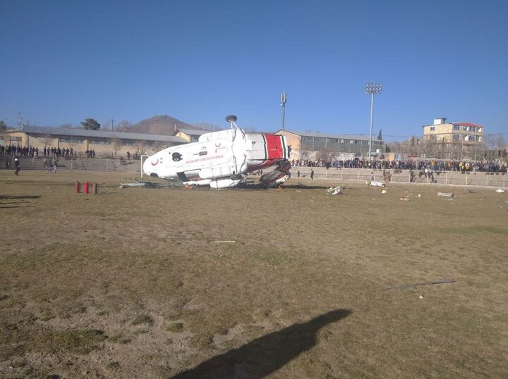 نخستین تصاویر از لحظه سقوط هواپیمای حامل وزیر ورزش در شهرستان بافت + عکس