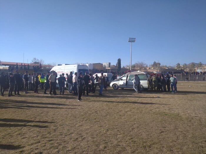 نخستین تصاویر از لحظه سقوط هواپیمای حامل وزیر ورزش در شهرستان بافت + عکس