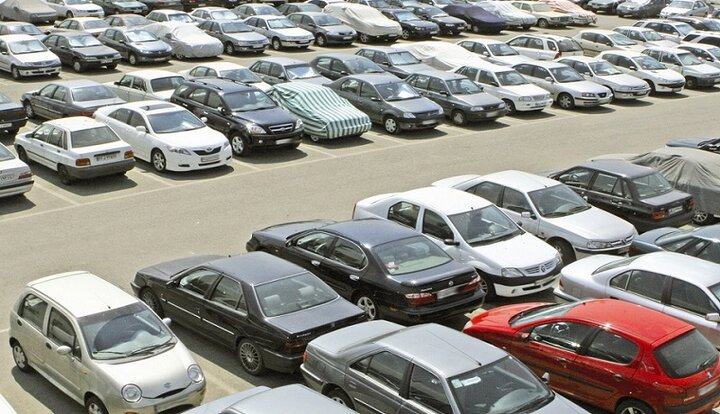 افزایش قیمت خودرو شدت گرفت / افزایش ۲۵ میلیون تومانی قیمت پژو ۲۰۶ در بازار + جدول قیمت