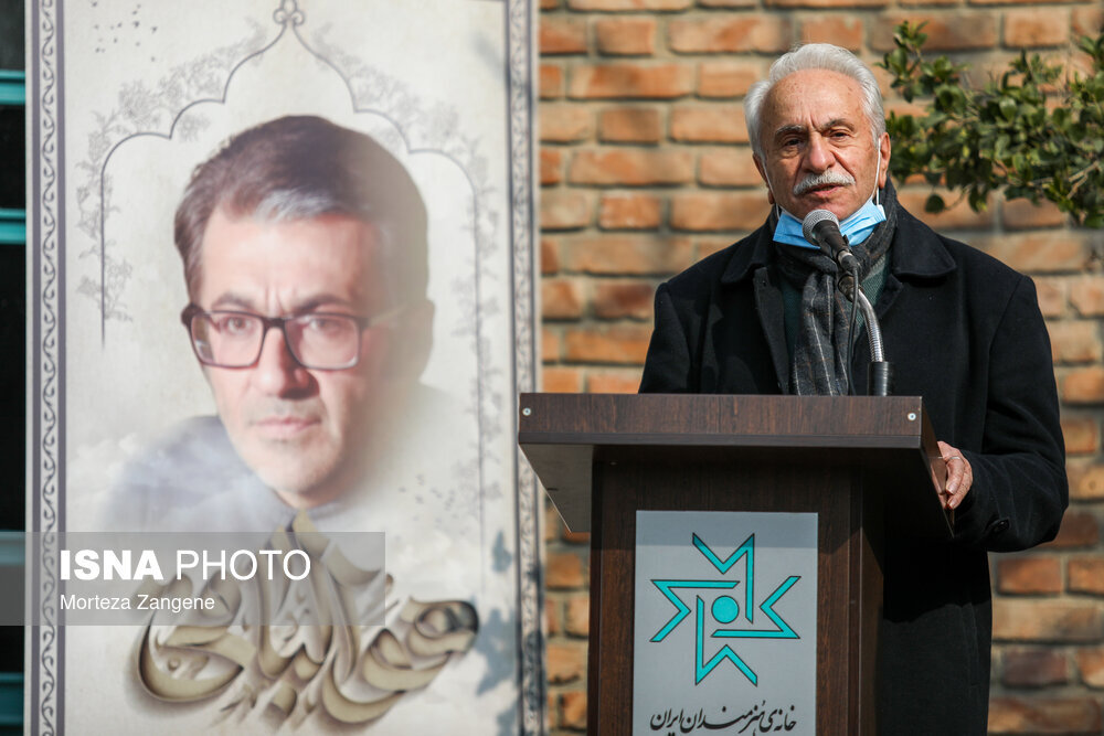 گزارش تصویری از مراسم تشییع «شهرام عبدلی» در خانه هنرمندان و بهشت زهرا