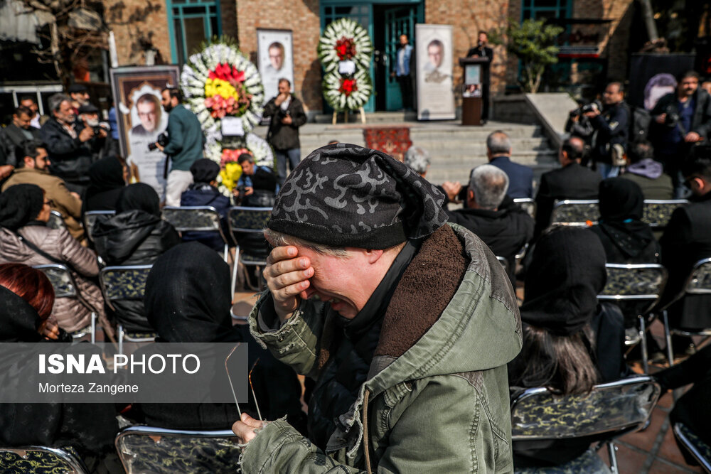 گزارش تصویری از مراسم تشییع «شهرام عبدلی» در خانه هنرمندان و بهشت زهرا
