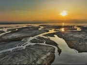 تصاویری زیبا از از لحظه انتقال آب به دریاچه ارومیه
