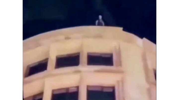 خودکشی هولناک پسرجوان اردبیلی از بالای برج + فیلم
