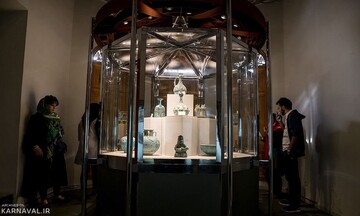 بازدید از موزه آبگینه و سفالینه ایران را از دست ندهید!