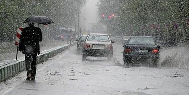 باد و باران چندروزه تهران را فرامی‌گیرد