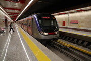 یک زن در متروی کرج اقدام به خودکشی کرد + جزئیات