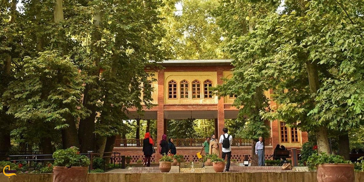 بهترین راه دسترسی به باغ ایرانی تهران چیست؟