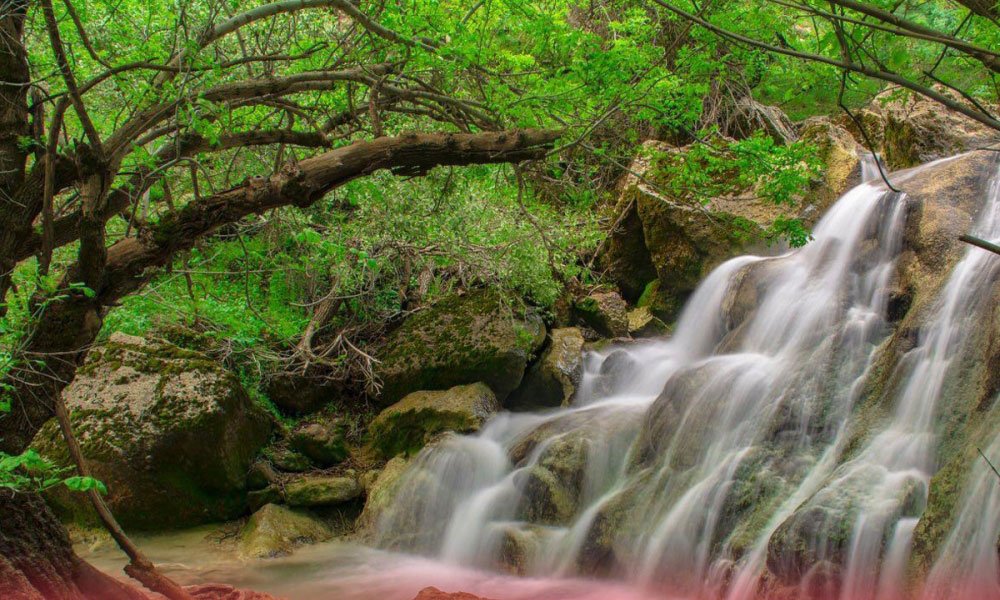 زیباترین آبشار خرم‌آباد که باید دید!