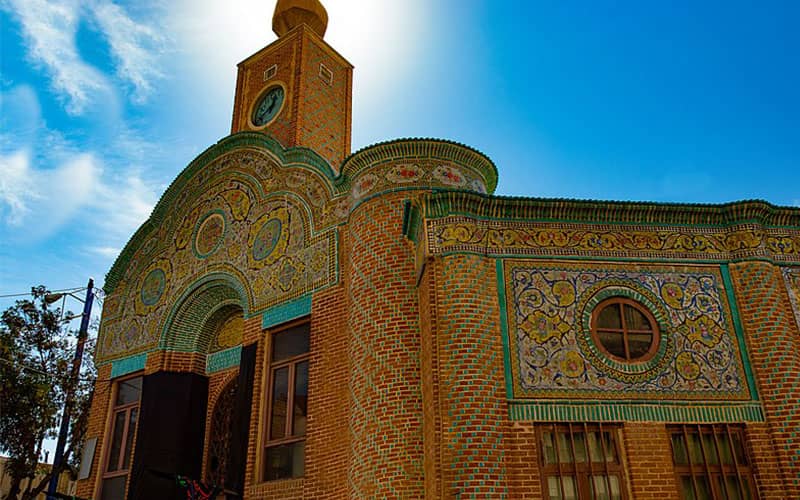 مسجد سردار در ارومیه کجا قرار دارد؟