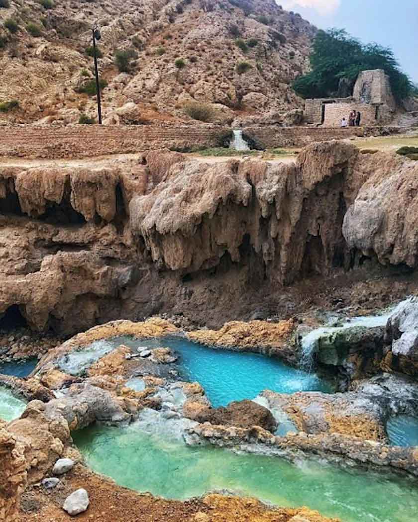 محبوبترین چشمه آب گرم بندرعباس