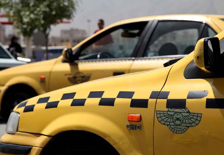 امکانات باورنکردنی تاکسی لاکچری برای مسافرانش در شیراز + فیلم