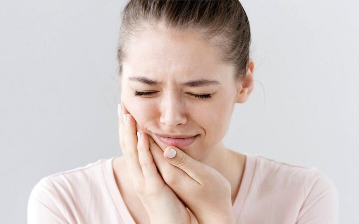  روش‌های خانگی به درمان سریع دندان درد