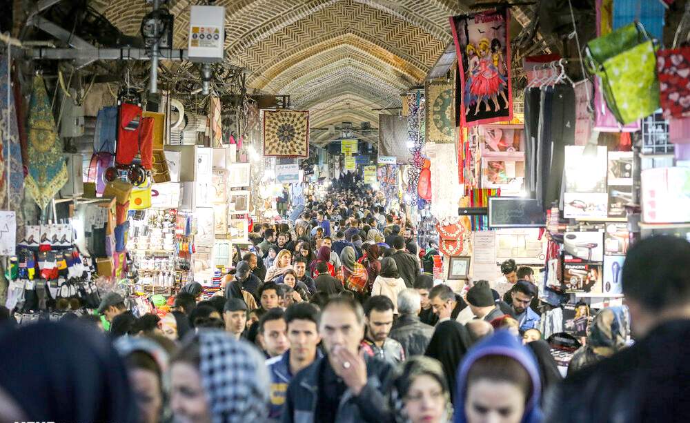 دلیل اهمیت بازار تهران چیست؟ + مهم‌ترین بخش‌های بازار تهران