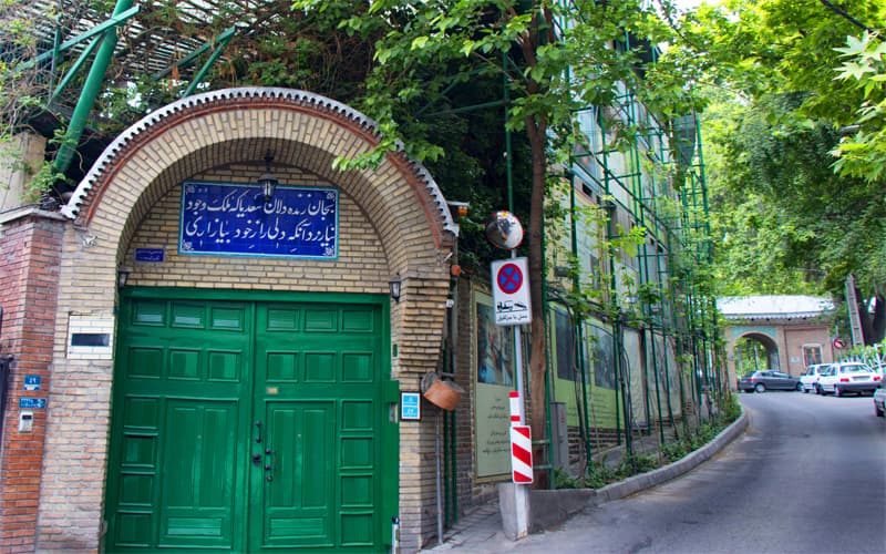 خیابان فرشته تهران؛ مقصدی برای خرید و تفریح لوکس
