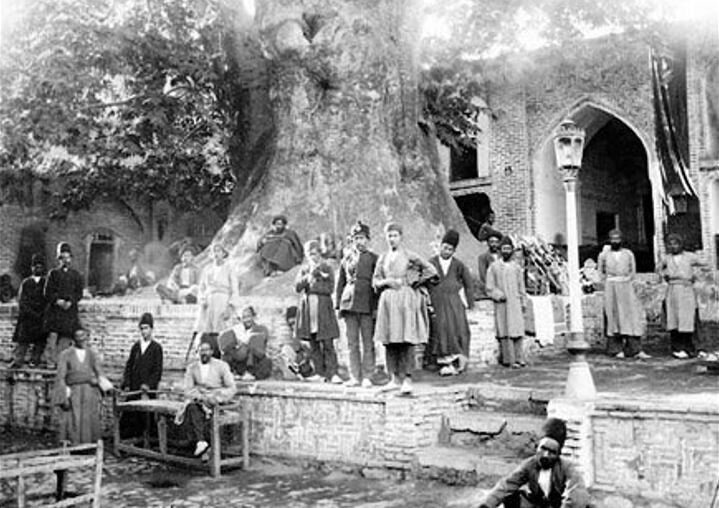 عکسی جالب از امامزاده صالح در دوره قاجار