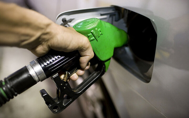 مصرف بنزین در نوروز امسال رکورد زد/  ایران در رتبه هفتم مصرف بنزین در جهان