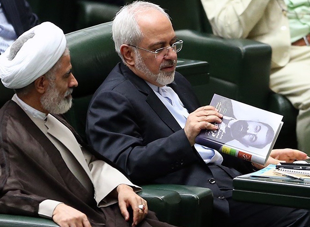 پیشبینیهای عجیب سیاستمدار ایرانی برای قرن ۲۱؛ از مدارس آنلاین تا سینمای خانگی